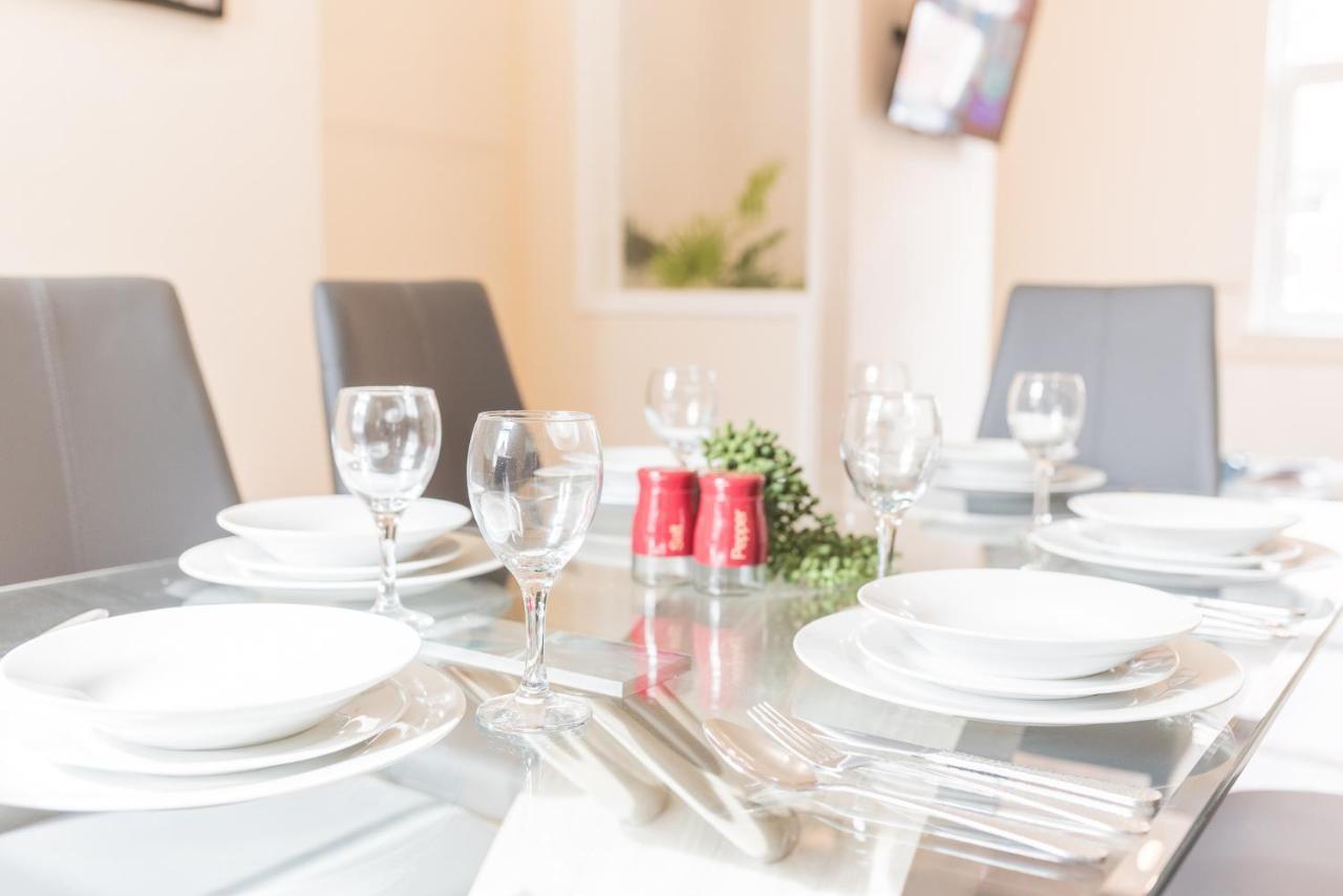 *King Bed* Luxury City Centre House Barrow-in-Furness Εξωτερικό φωτογραφία